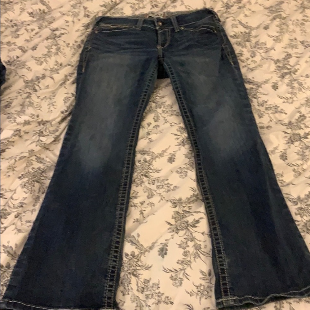 Lightly used Ariats